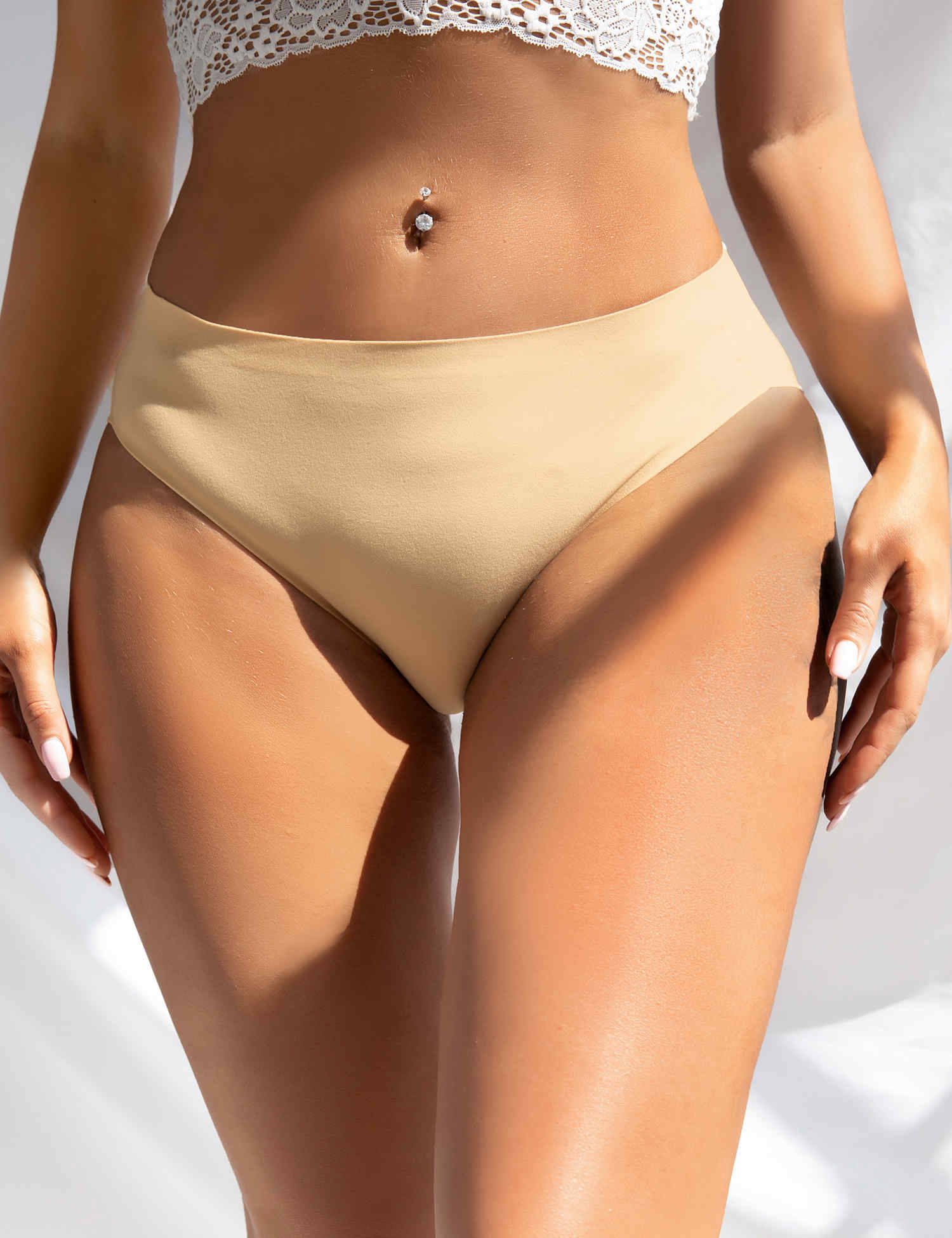 Beige Seamless High Quality Brushed Underwear for Women 1